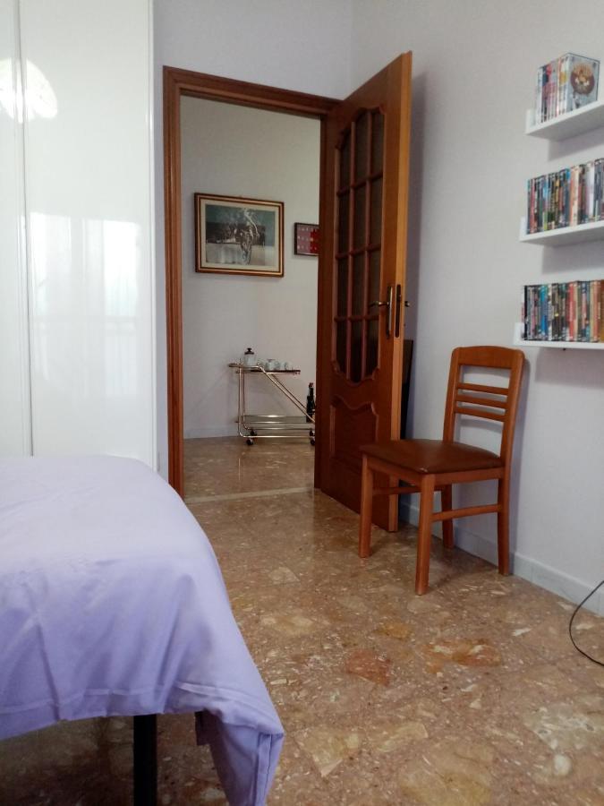Bruno Turin Apartment Near The Metro كولّينيو المظهر الخارجي الصورة