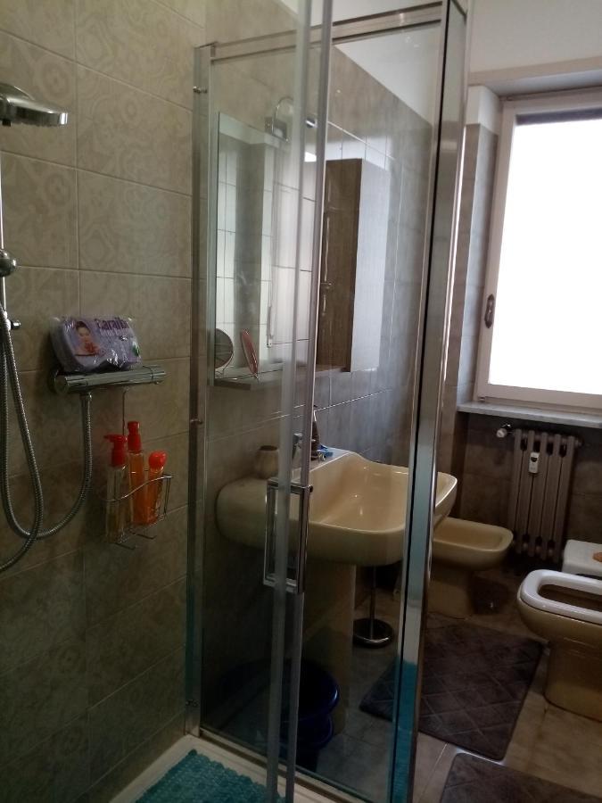 Bruno Turin Apartment Near The Metro كولّينيو المظهر الخارجي الصورة