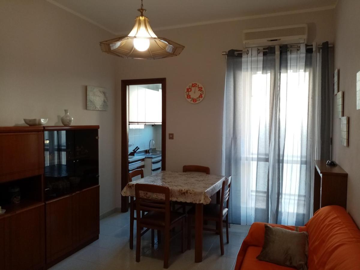 Bruno Turin Apartment Near The Metro كولّينيو المظهر الخارجي الصورة